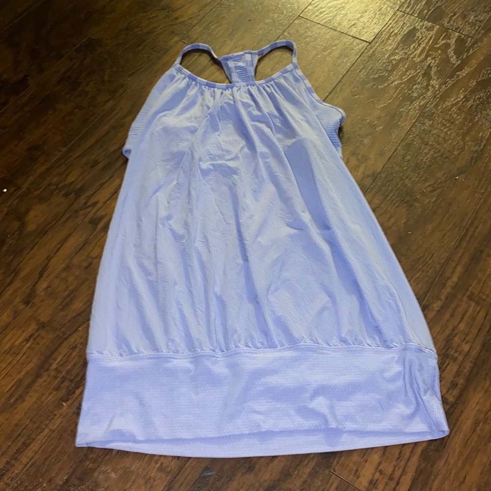 blue lululemon tank top